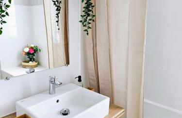 Lakeside Provence - Appartement classé 4 étoiles, Vue sur le lac de Monteux, Parking sous-sol, double clim - Foto 21