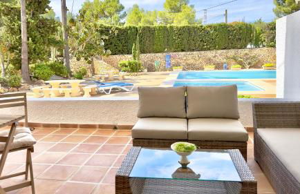 Apto fully equiped con piscina y gratis parking - Photo 14