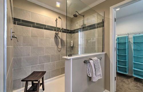 Lakefront Home with Deck, Fishing Dock and Canoe! - Foto 21