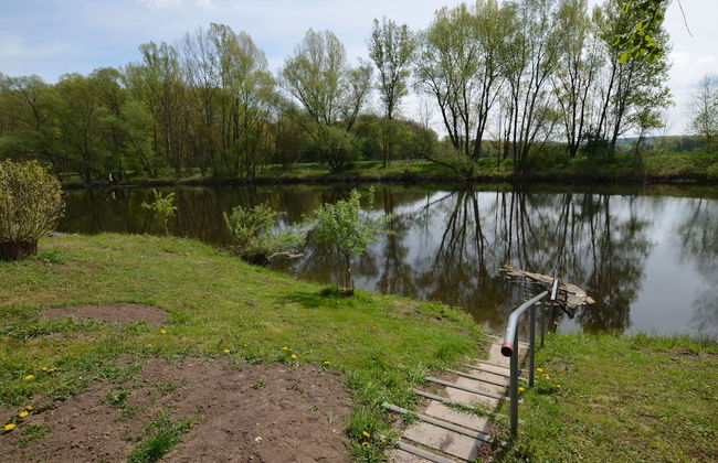 Detached Cottage With Fireplace, Near the River Ohre - Foto 11