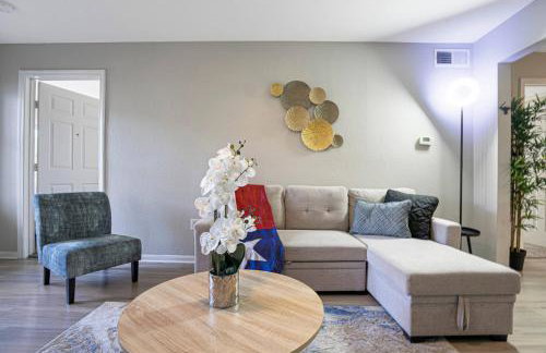 Central 9-Person Apt w/ WiFi, Near Downtown Austin - Foto 12