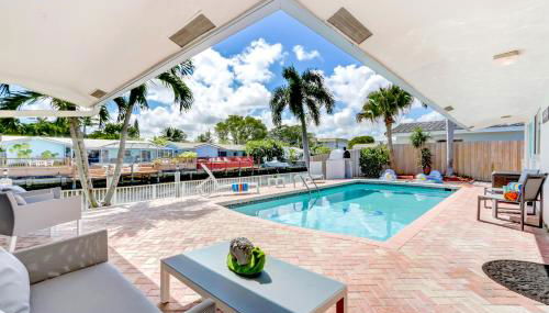 Canal - Water view, private pool, near beach - Foto 5