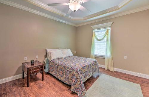 Gorgeous Home with Fireplace, Near St Louis Bay - Foto 17