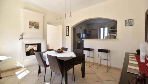 Margaillan - Parking - Jardin - Clim - Foto 3