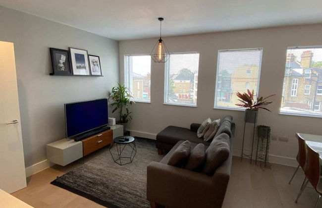 Tasteful 2BD Flat W/open Plan Living - Blackheath! - Foto 5