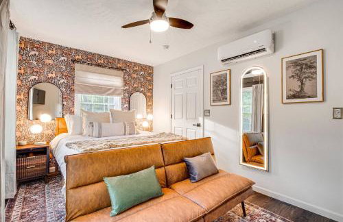 NEW! Shenandoah family & dog friendly cabin - 5 min walk river with private river access, BBQ, playground, fire pit - Foto 48