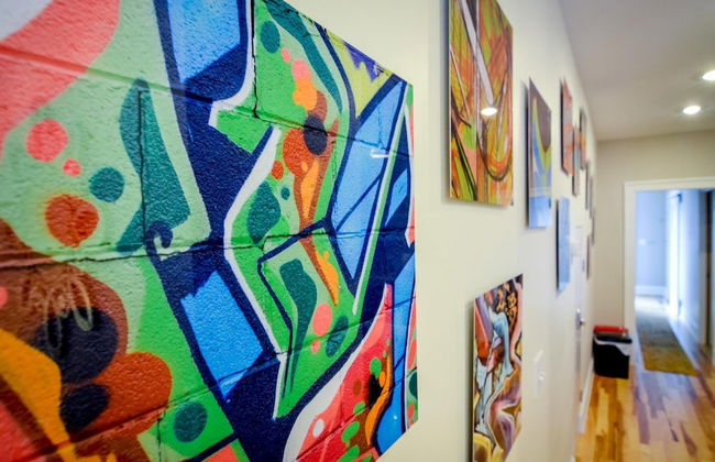 Downton Annie Apartment Four 2 BD 1BA Parking - Foto 30