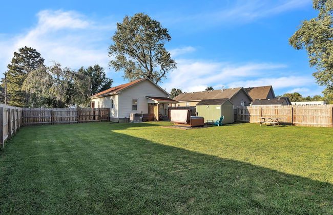 Charming 2br Hot Tub Getaway 2 Bedroom Home - Foto 28