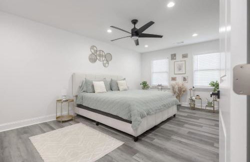 Big Modern Family Home On 1 Acre Land w Firepit & Grill - Foto 3