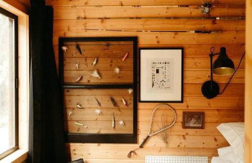 The FISH HAUS A Montana Tiny Cabin Forest Retreat - Foto 12