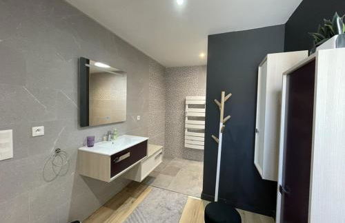 Villa moderne à Soustons avec piscine chauffée, 3 chambres et cuisine extérieure, animaux acceptés - FR-1-379-167 - Foto 8