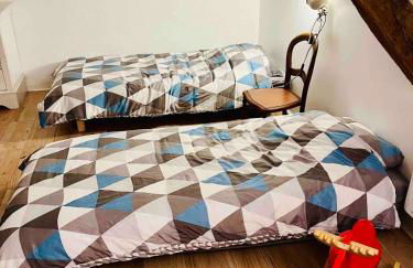 Appartement dans maison avec jardin privatif - Photo 15