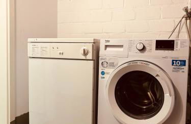 K20 XXL I 180m2 I Terrasse I BBQ I 7 Zimmer I 3 Bäder - Foto 19