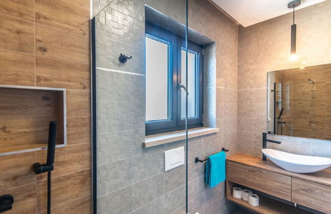 Villa With Swimming Pool and Outdoor Kitchen - Foto 16