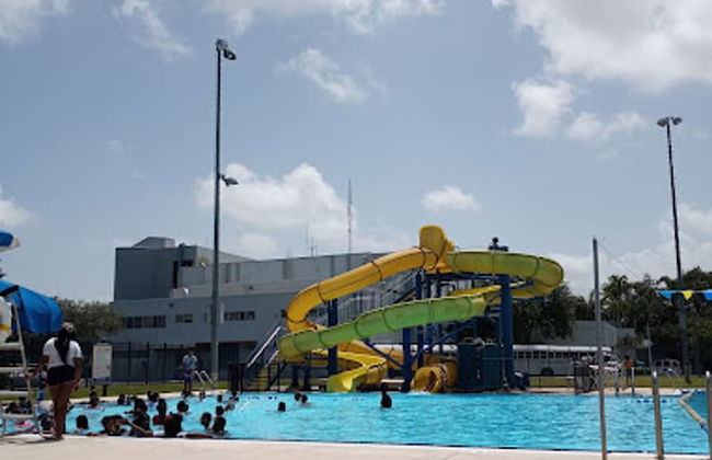 Waterfront 1BR Parking Walk to the Beach - Foto 30