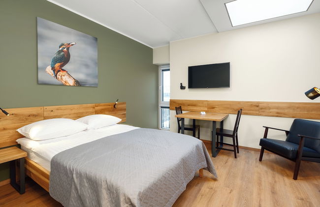 TopFloor Apartments - Photo 17