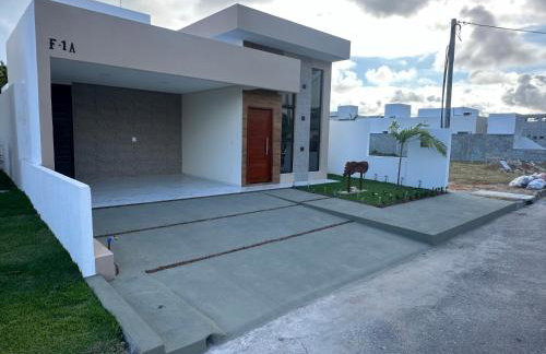 Casa de Temporada com Piscina e Área Gourmet Toda montada - Foto 2