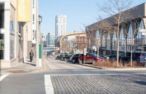 Cozy Luxury Apartment with Gym, Parking, and Rooftop - Foto 25