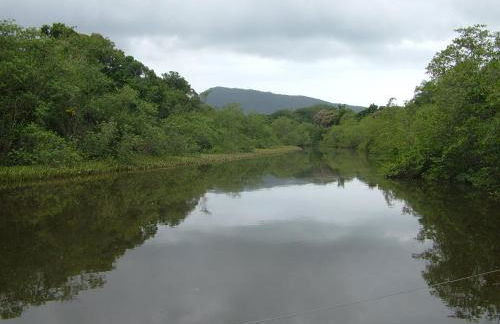 Chalé aconchegante a 50m da Praia - Ubatumirim - Foto 24