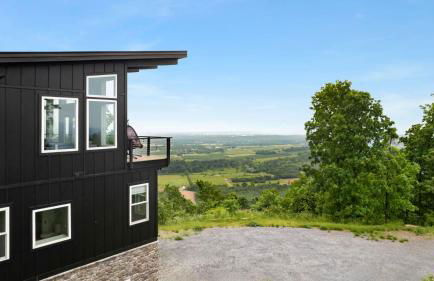 Modern Escape w Mountain Views Fire Pit & Swing - Foto 47