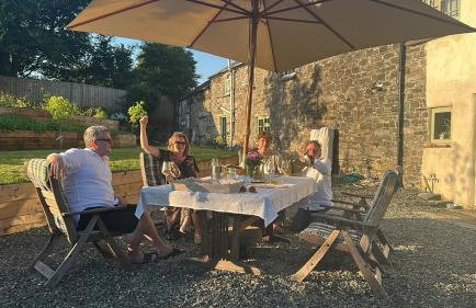 Moorleigh House Entire Property Sleeps 10 - Foto 7