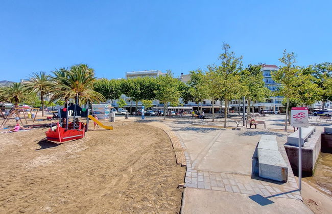 Apartment in Roses Near Beach - Photo 34