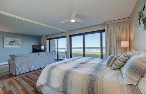 On the Beach Beachfront Condo Direct View & Access to Beach Heated Pool Island House Condominiums Unit 113 - Foto 5