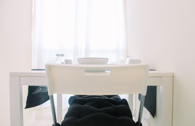 Homey and Comfy Studio @ Tifolia Apartment - Foto 4