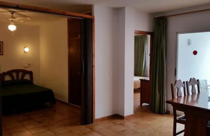 Apartamentos Vista al Puerto - Foto 14