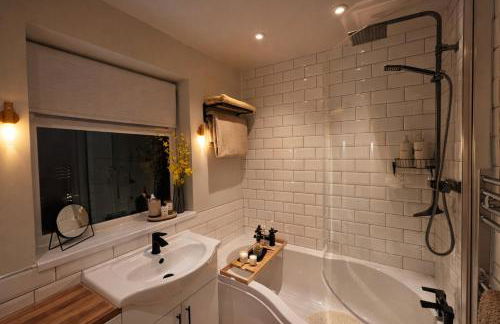 Panoramic Sunset Views - Free Parking & Sleeps 5 - Foto 7