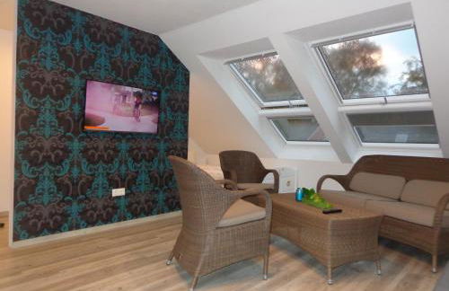 Ostfrieslands Perle Ferienwohnung an der Nordseeküste, Sauna, Terrasse, Garten, ruhige Lage, WLAN - Foto 17