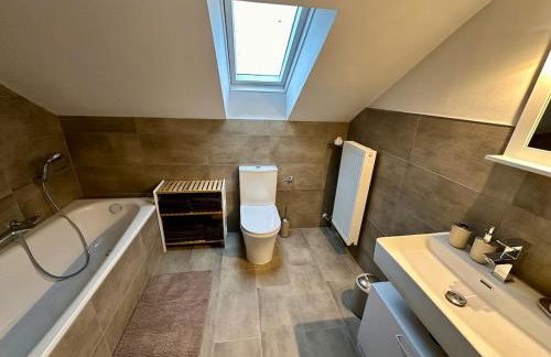 Helle 2-Zimmer Ferienwohnung mit 4 Betten, Nähe Innenstadt in ruhiger Lage - Foto 11