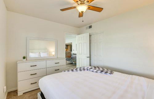 Near Spring Training! Peoria Gem with Pool and Hot Tub - Foto 18