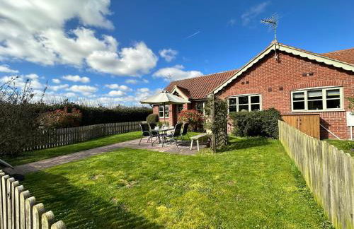 Cottage - Sleep 4 Pet Friendly & Enclosed Garden - Foto 37