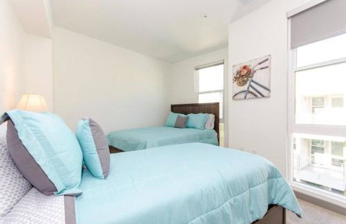 Charming 3 Bedroom Apartment with Pool Near San Diego Convention Center - Foto 20