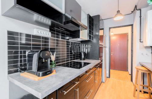 Grand T2 à 8mn de Lille et Stadium Terrasse et parking privé - Foto 2