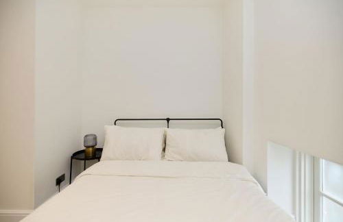 Central Tadworth Flat - Split- level 2BDR - Foto 6