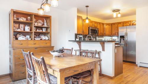 714-A Meadow Court - Photo 4