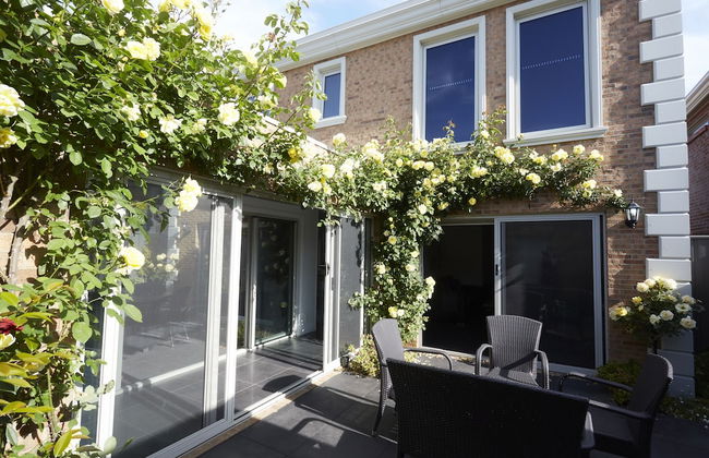 Mansi on Raymond - Photo 45