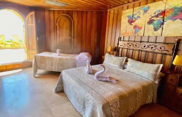 Magnífico Castillo privado, elevado en la roca - Foto 2