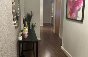 Three Bedroom Stylish London Apartment - Foto 2