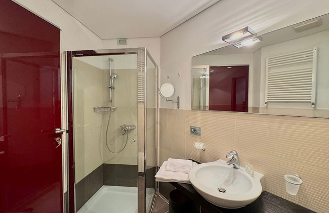 La Perla Di Sonenga - Giardino - Photo 15