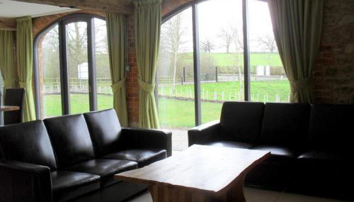 Swallows Swoop at Tove Valley Cottages - Foto 3