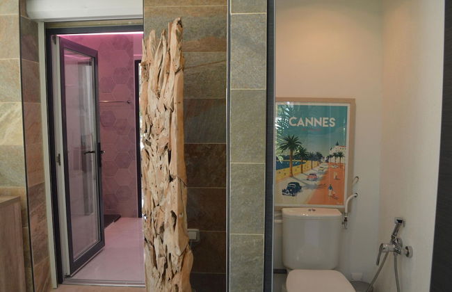 Modern Holiday Home With Private Pool and Garden - Foto 16