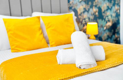 Modern 6-Bedroom Home - Sleeps 12 - Parking - Garden 568P - Foto 24