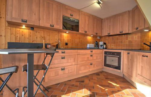 Appartement 4 ch proche centre avec cheminée et balcon - FR-1-524-147 - Foto 5