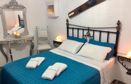 Mykonos Secret Spot - Photo 39