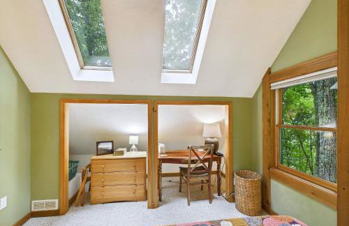 Top of the Line Asheville Mountain Cabin - Foto 44