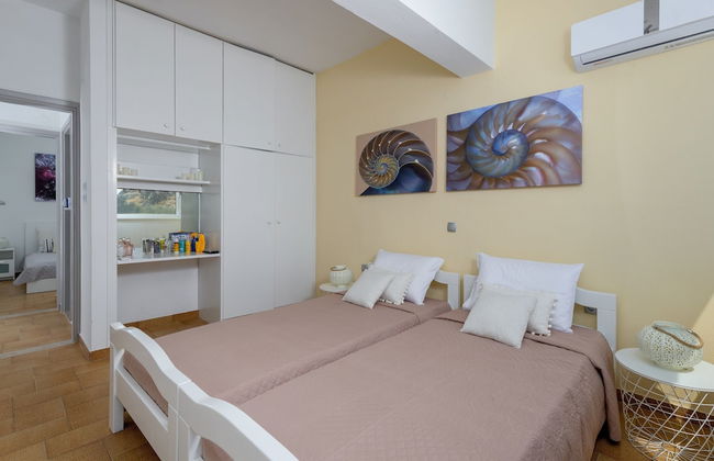 Casa Bianca Villa With Private Pool - Photo 4