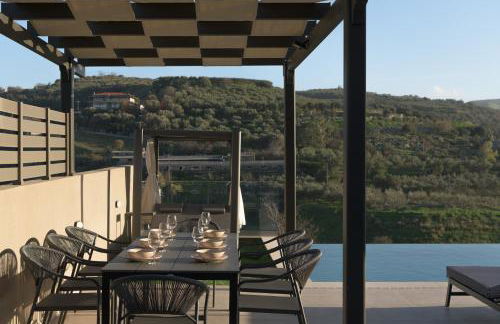 Venerato Villas Ampela & Apolonia, with Pool, Spa Whirlpool & Heritage, By ThinkVilla - Foto 36